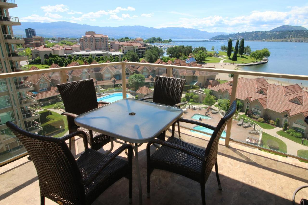 Sunset Waterfront Resort By Discover Kelowna Resort Accommodations Extérieur photo