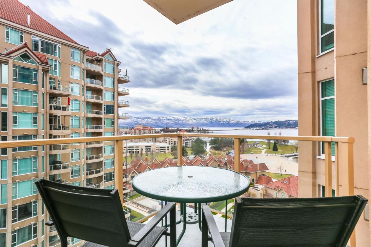 Sunset Waterfront Resort By Discover Kelowna Resort Accommodations Extérieur photo
